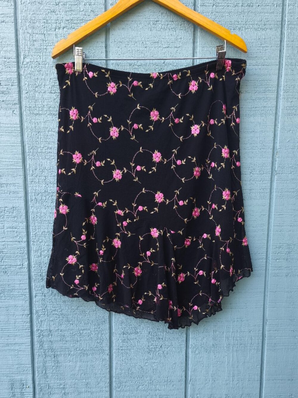 y2k Fashion Bug Mesh Floral Embroidered Asymmetrical Skirt sz L/XL Black Pink